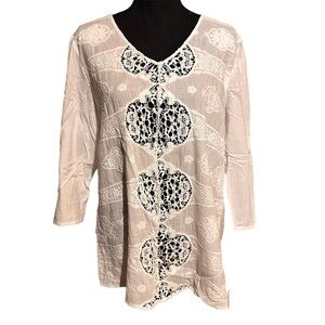 Chico's Lightweight White Beachy Crochet Detail Tunic Top Blouse Women's L Large